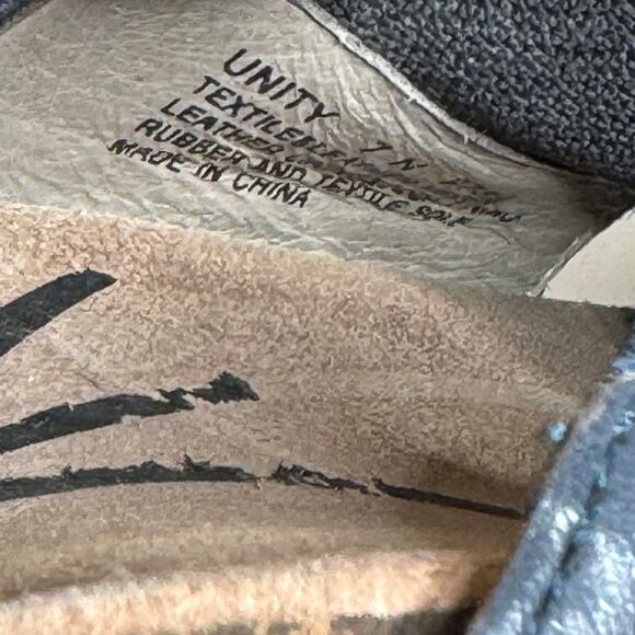 Abeo Unity Leather Blend Stretch Crossover Sandals Comfortable Shoes Women’s 7N - Picture 9 of 10